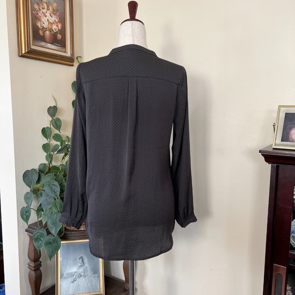 H&M Charcoal Gray Polka Dot Button Down Top Blouse sz 4 - Picture 5 of 5